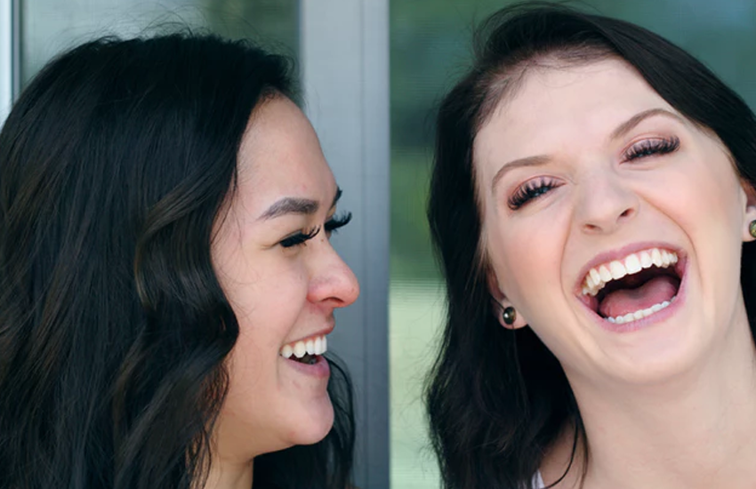 woman make female friends